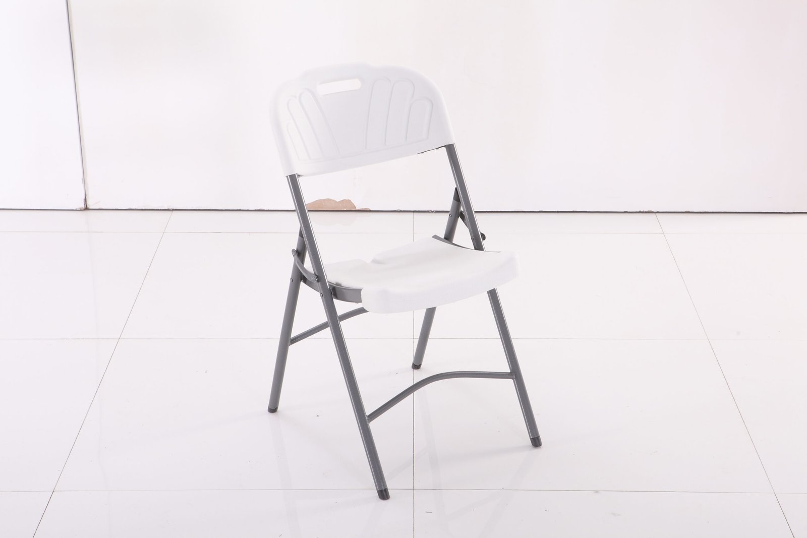 Plastic Chair White - Image 4